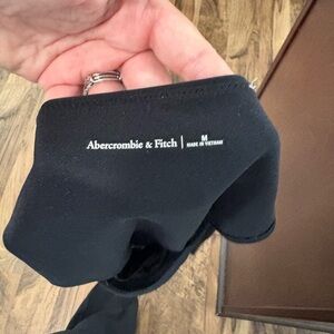 Abercrombie & Fitch Classic Black Mask